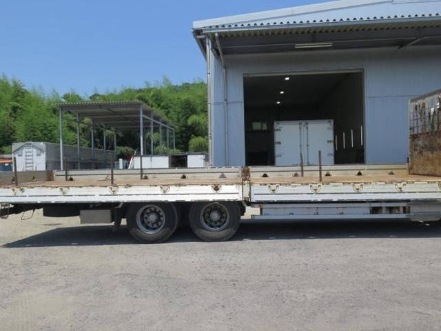 いすゞギガアルミブロック大型（10t）[写真16]