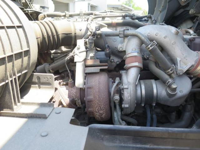 いすゞギガアルミブロック大型（10t）[写真27]