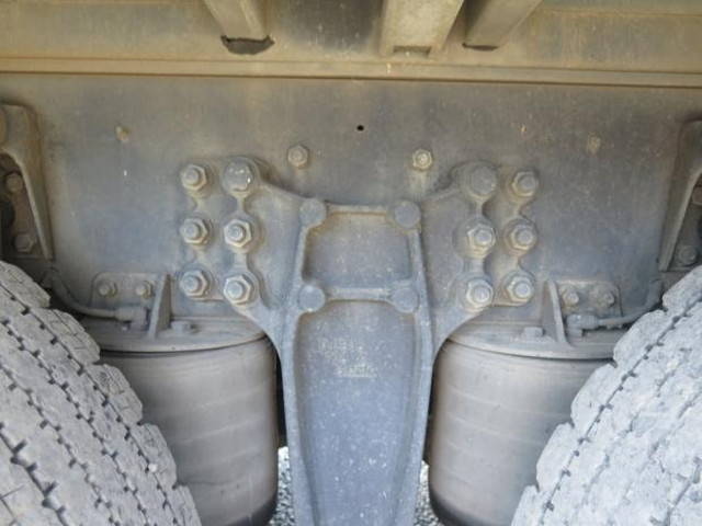 いすゞギガアルミブロック大型（10t）[写真28]