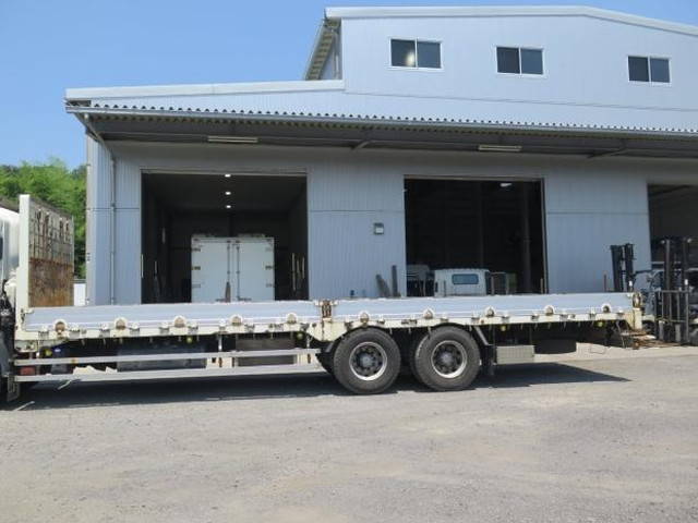 いすゞギガアルミブロック大型（10t）[写真09]