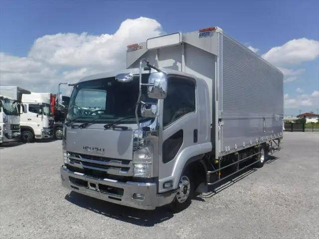 いすゞフォワードアルミウイング中型（4t）[写真03]