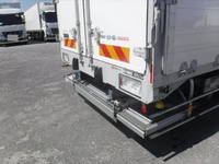 いすゞフォワードアルミウイング中型（4t）[写真09]