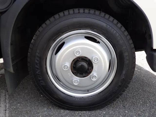 日野デュトロ平ボディ小型（2t・3t）[写真22]