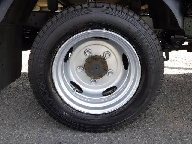 日野デュトロ平ボディ小型（2t・3t）[写真24]