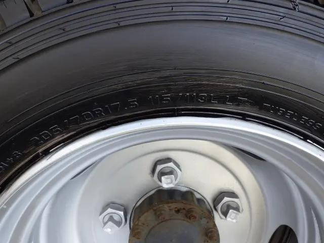 日野デュトロ平ボディ小型（2t・3t）[写真25]