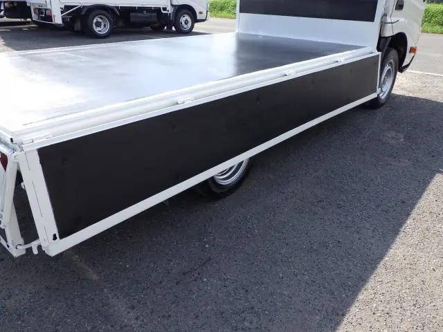 トヨタダイナ平ボディ小型（2t・3t）[写真08]