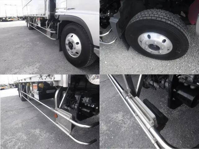 日野レンジャー冷蔵冷凍ウイング中型（4t）[写真35]