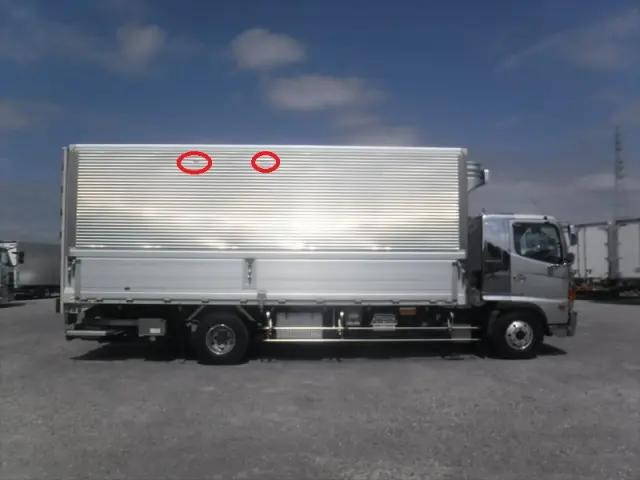 日野レンジャー冷蔵冷凍ウイング中型（4t）[写真07]