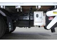 三菱ふそうキャンター平ボディ小型（2t・3t）[写真22]