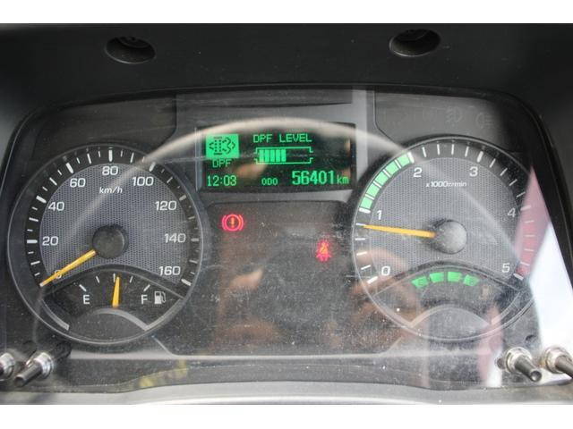 三菱ふそうキャンター平ボディ小型（2t・3t）[写真29]