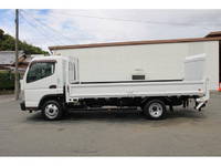 三菱ふそうキャンター平ボディ小型（2t・3t）[写真07]