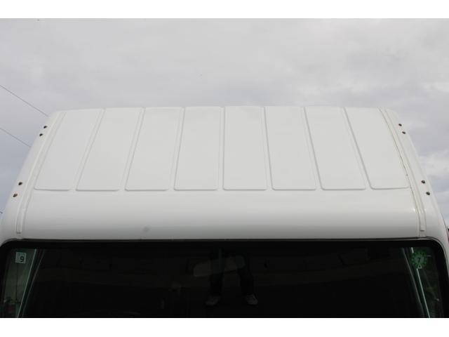 三菱ふそうキャンター平ボディ小型（2t・3t）[写真08]