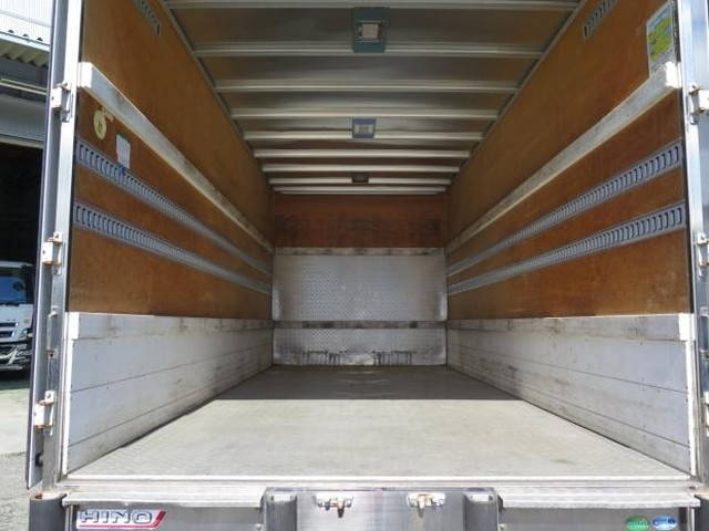 日野レンジャーアルミバン中型（4t）[写真11]