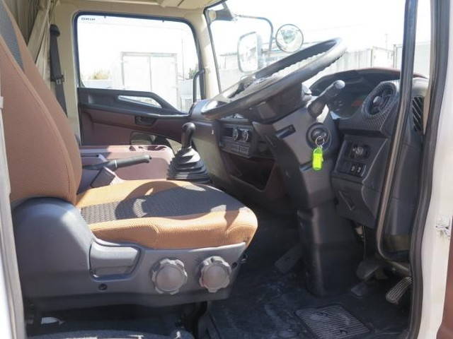 日野レンジャーアルミバン中型（4t）[写真14]