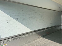 日野レンジャー冷蔵冷凍ウイング中型（4t）[写真15]