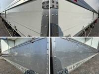 日野レンジャー冷蔵冷凍ウイング中型（4t）[写真19]