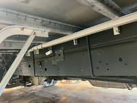 日野レンジャー冷蔵冷凍ウイング中型（4t）[写真23]