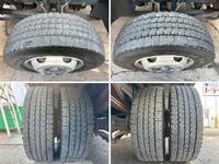 日野レンジャー冷蔵冷凍ウイング中型（4t）[写真23]