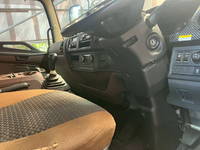 日野レンジャー冷蔵冷凍ウイング中型（4t）[写真34]