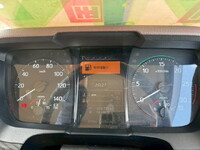 日野レンジャー冷蔵冷凍ウイング中型（4t）[写真36]