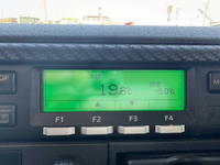 日野レンジャー冷蔵冷凍ウイング中型（4t）[写真38]