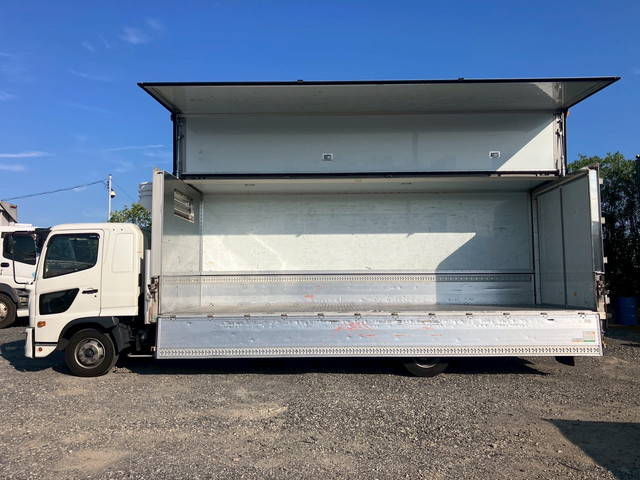 日野レンジャー冷蔵冷凍ウイング中型（4t）[写真05]