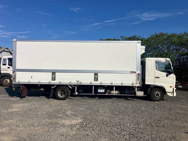 日野レンジャー冷蔵冷凍ウイング中型（4t）[写真06]