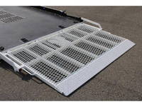 日野デュトロセーフティクレーン4段小型（2t・3t）[写真21]