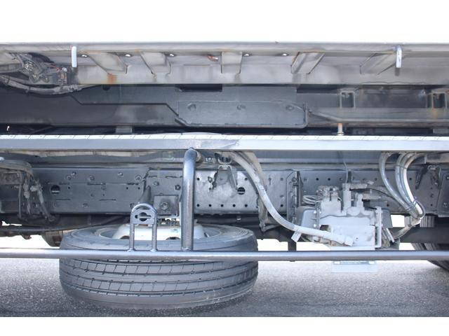 日野デュトロセーフティクレーン4段小型（2t・3t）[写真23]