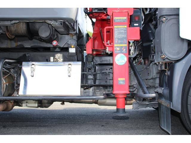 日野デュトロセーフティクレーン4段小型（2t・3t）[写真28]