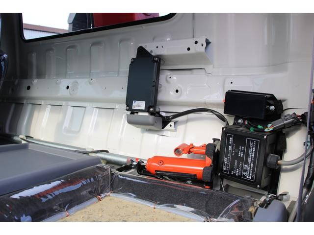 日野デュトロセーフティクレーン4段小型（2t・3t）[写真40]