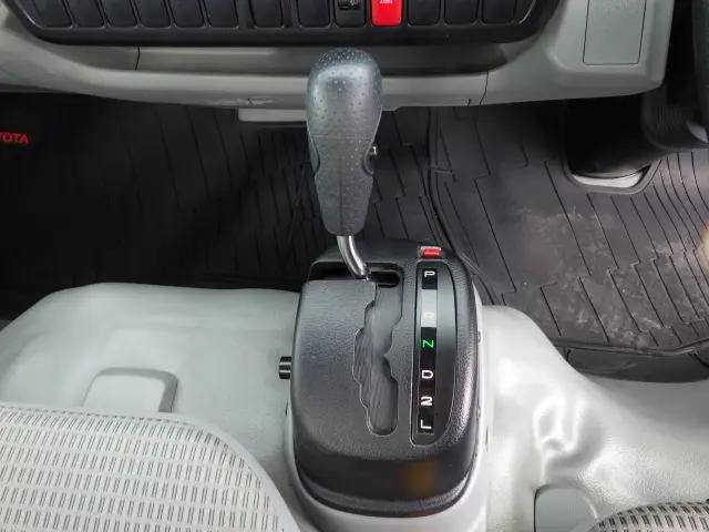 トヨタダイナ平ボディ小型（2t・3t）[写真14]