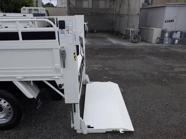 トヨタダイナ平ボディ小型（2t・3t）[写真18]