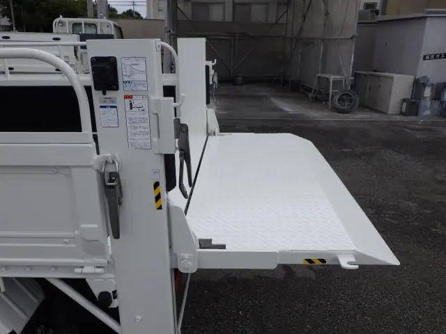 トヨタダイナ平ボディ小型（2t・3t）[写真20]