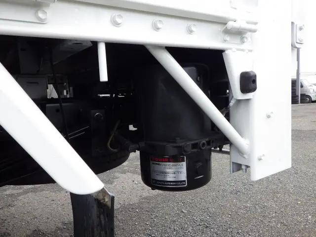 トヨタダイナ平ボディ小型（2t・3t）[写真32]