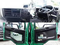 三菱ふそうファイターアルミブロック中型（4t）[写真21]