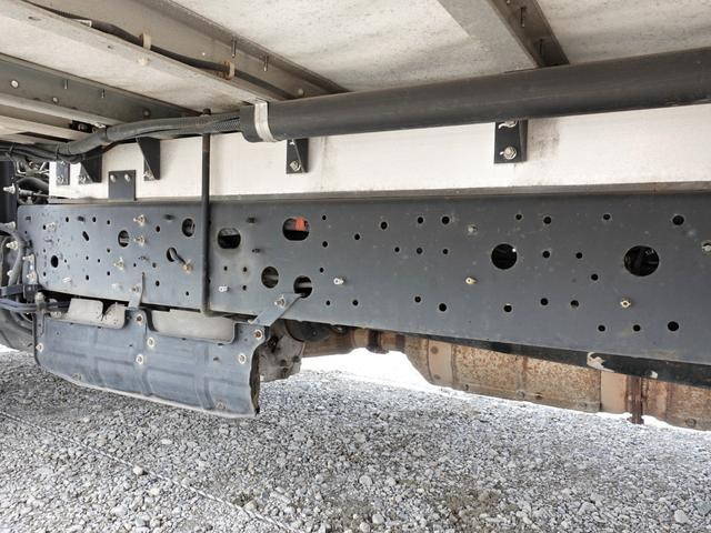 日野レンジャーアルミウイング中型（4t）[写真13]