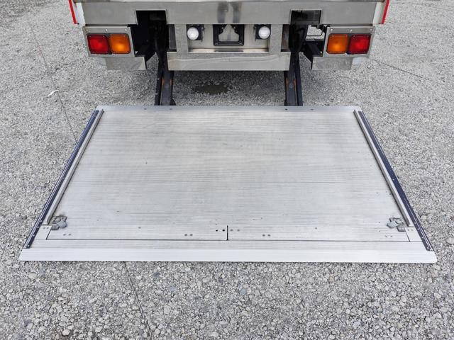 三菱ふそうファイターパネルウイング中型（4t）[写真10]