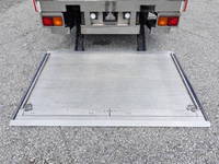 三菱ふそうファイターパネルウイング中型（4t）[写真11]