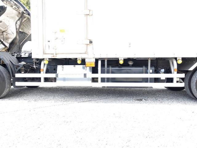 三菱ふそうファイターパネルウイング中型（4t）[写真15]