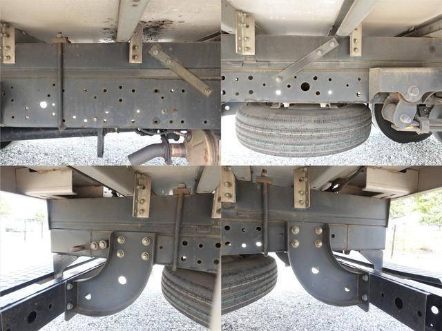 日野デュトロパネルバン小型（2t・3t）[写真13]