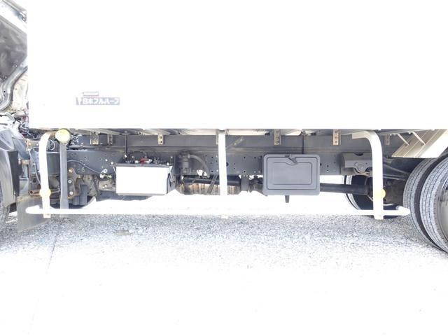 日野デュトロパネルバン小型（2t・3t）[写真15]