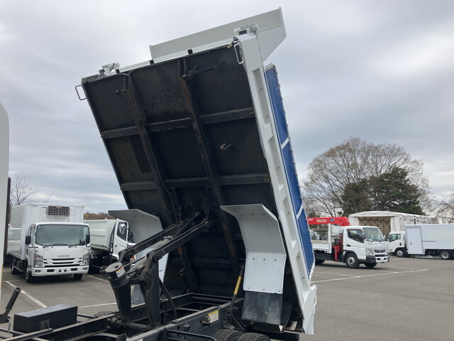 いすゞフォワードダンプ中型（4t）[写真14]