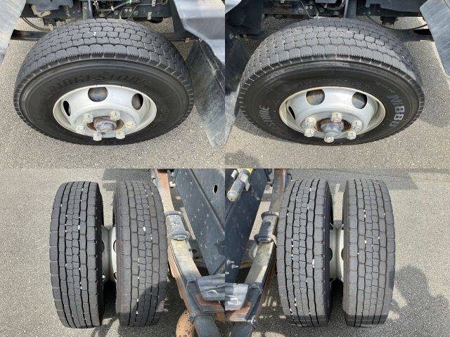 いすゞフォワードダンプ中型（4t）[写真19]