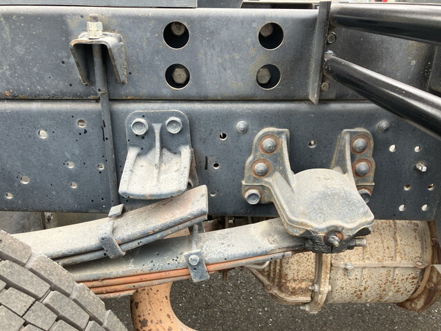 いすゞフォワードダンプ中型（4t）[写真24]