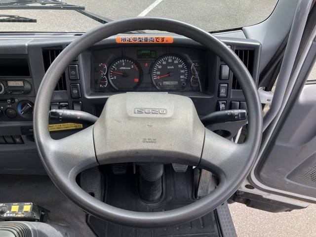 いすゞフォワードダンプ中型（4t）[写真35]