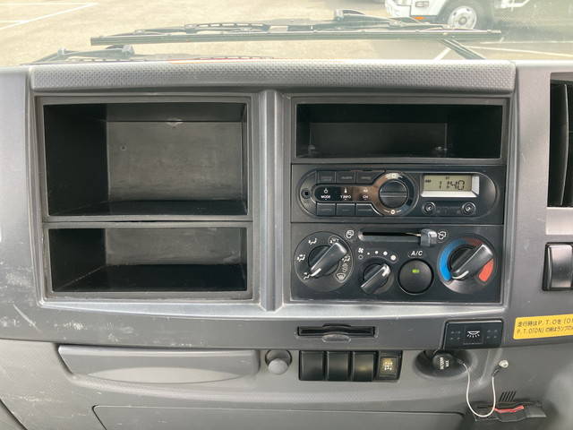 いすゞフォワードダンプ中型（4t）[写真36]