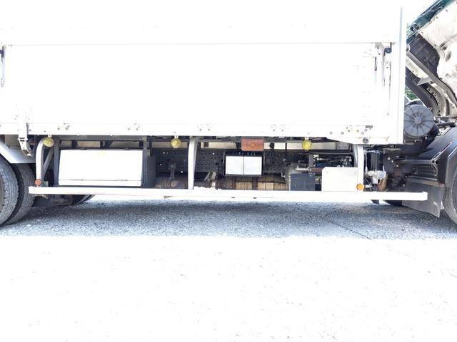 いすゞフォワードアルミウイング中型（4t）[写真13]