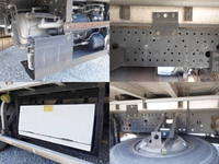 いすゞフォワードアルミウイング中型（4t）[写真15]