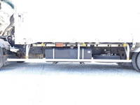 いすゞフォワードアルミウイング中型（4t）[写真17]